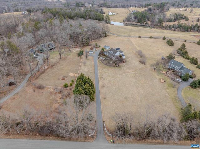 445 BURCHS CREEK RD, Crozet, VA 22932