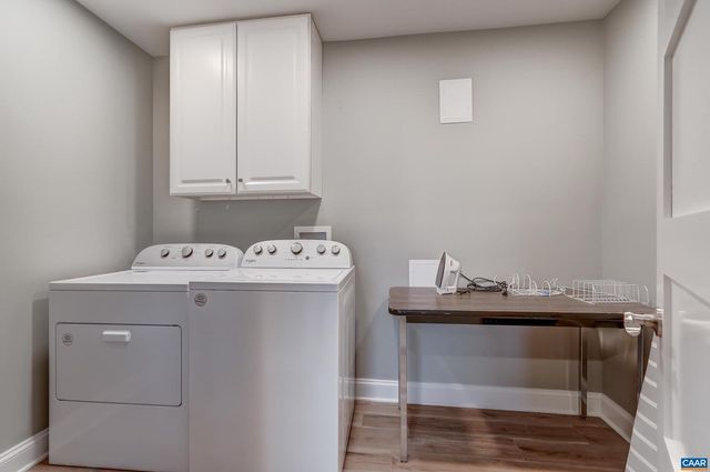 445 BURCHS CREEK RD, Crozet, VA 22932