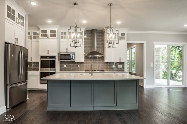 577 Foxboro Drive, Avon, IN 46123