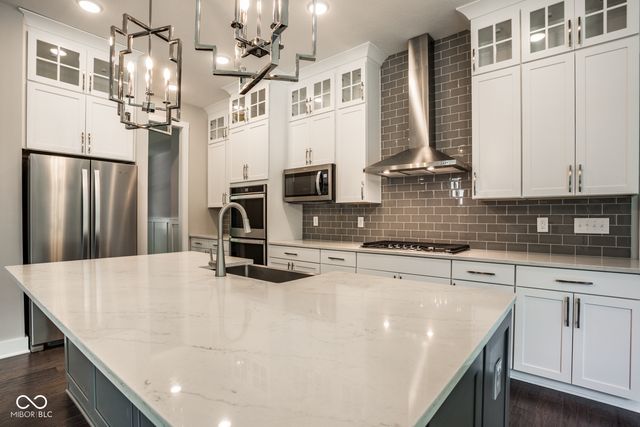 577 Foxboro Drive, Avon, IN 46123