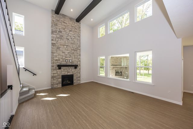 577 Foxboro Drive, Avon, IN 46123