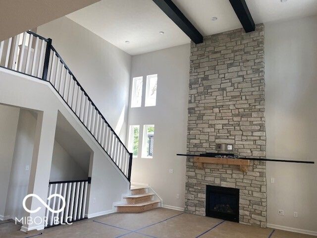 577 Foxboro Drive, Avon, IN 46123