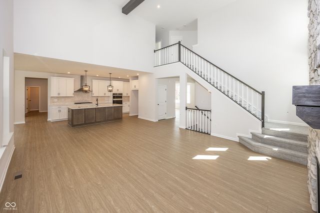 577 Foxboro Drive, Avon, IN 46123