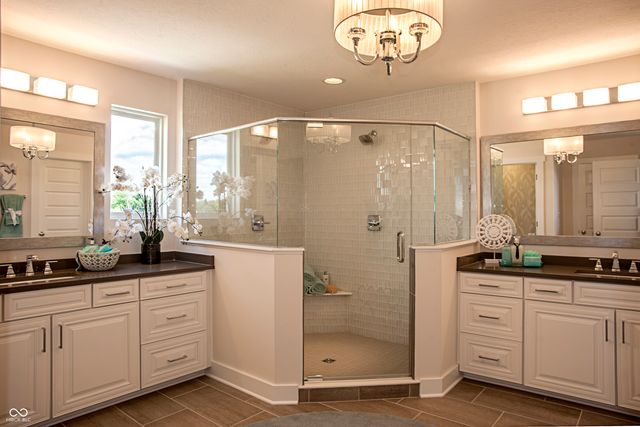 577 Foxboro Drive, Avon, IN 46123