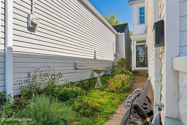 1315 McHenry St, Louisville, KY 40217
