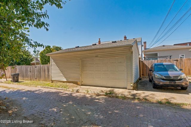 1315 McHenry St, Louisville, KY 40217
