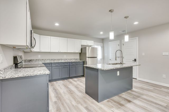 931 River Road, Fort Worth, TX 76114