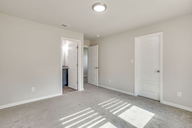931 River Road, Fort Worth, TX 76114