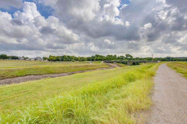 931 River Road, Fort Worth, TX 76114