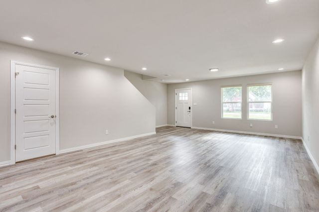931 River Road, Fort Worth, TX 76114