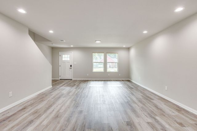 931 River Road, Fort Worth, TX 76114