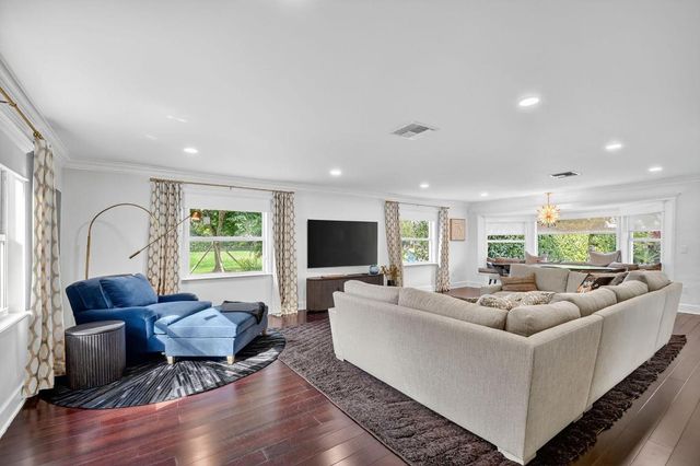 2900 Greenbriar Boulevard, Wellington, FL 33414