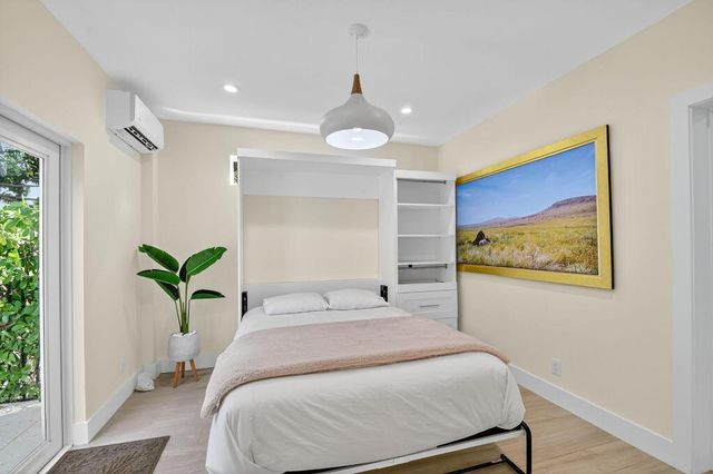 2900 Greenbriar Boulevard, Wellington, FL 33414