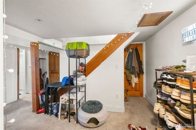 341 NE 51st Street, Seattle, WA 98105