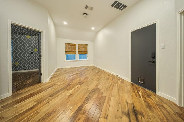 412 Chaparall DR, Leander, TX 78641