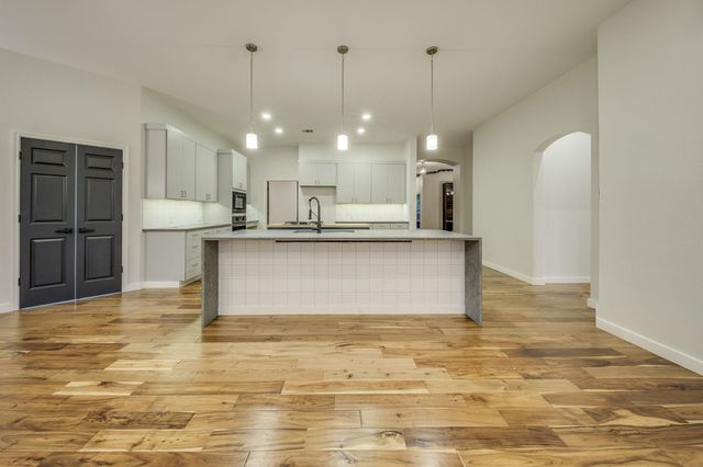 412 Chaparall DR, Leander, TX 78641