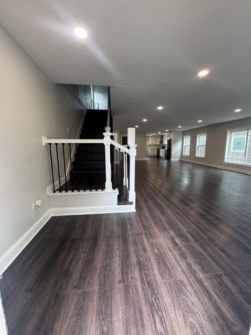 2122 119th Place, Blue Island, IL 60406