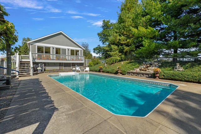 19196 Cleveland Avenue, Galien, MI 49113