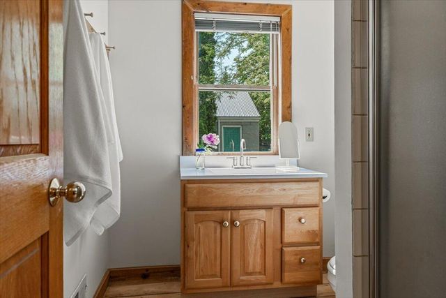 19196 Cleveland Avenue, Galien, MI 49113
