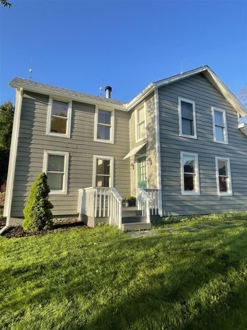 19196 Cleveland Avenue, Galien, MI 49113