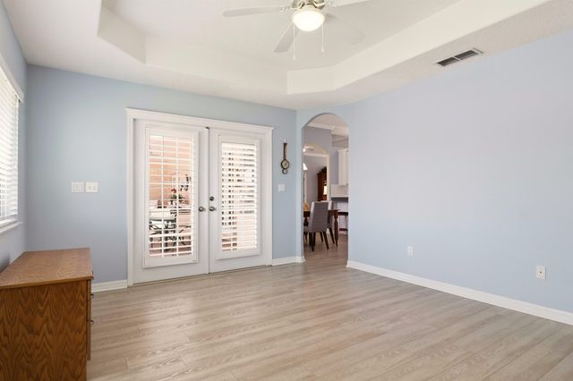 13 College Ct, Palm Coast, FL 32137