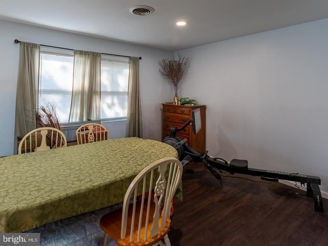 134 GEORGETOWN RD, Toms River, NJ 08757