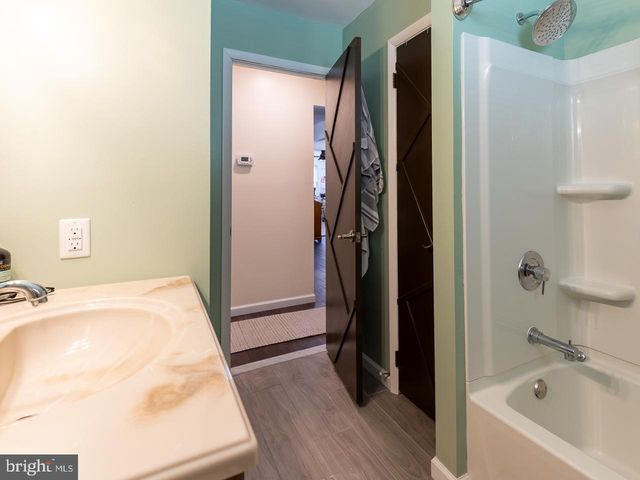 134 GEORGETOWN RD, Toms River, NJ 08757