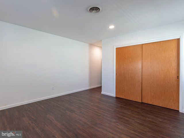 134 GEORGETOWN RD, Toms River, NJ 08757