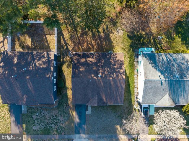 134 GEORGETOWN RD, Toms River, NJ 08757