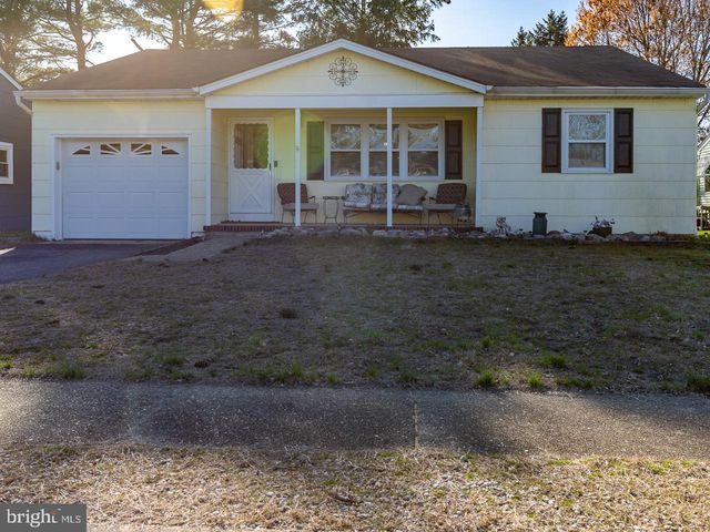 134 GEORGETOWN RD, Toms River, NJ 08757