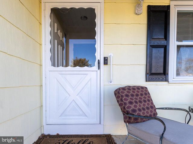 134 GEORGETOWN RD, Toms River, NJ 08757