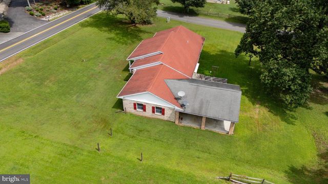 5 PINE LN, North East, MD 21901