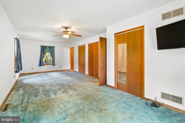 5 PINE LN, North East, MD 21901