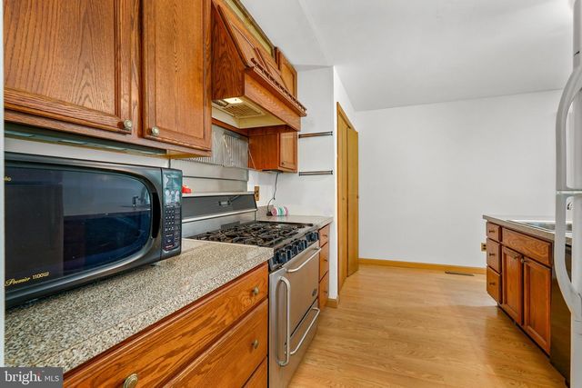 5 PINE LN, North East, MD 21901