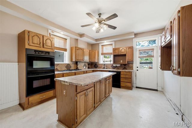 2010 Forest Avenue, St Louis, MO 63139