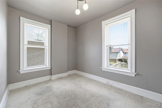 2010 Forest Avenue, St Louis, MO 63139