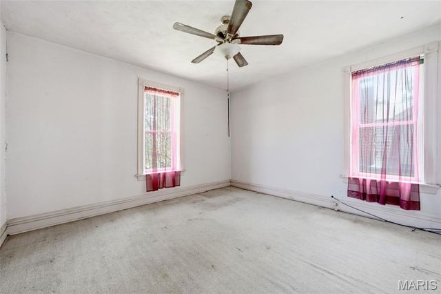 2010 Forest Avenue, St Louis, MO 63139