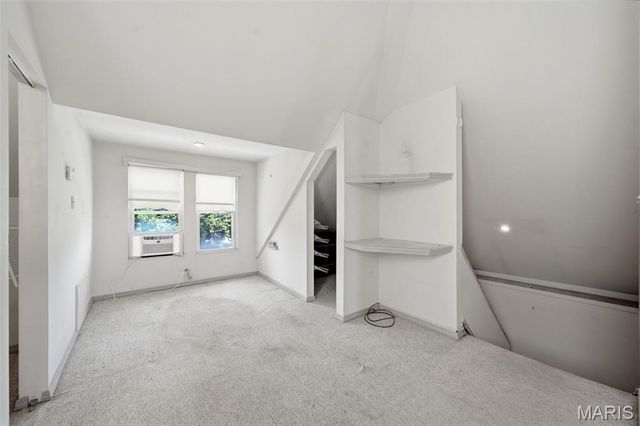 2010 Forest Avenue, St Louis, MO 63139