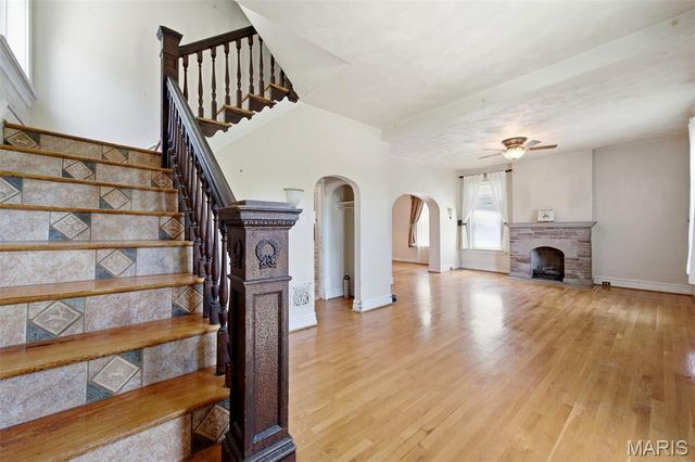 2010 Forest Avenue, St Louis, MO 63139