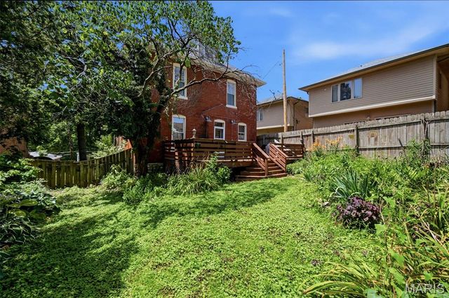 2010 Forest Avenue, St Louis, MO 63139