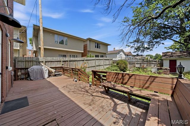 2010 Forest Avenue, St Louis, MO 63139