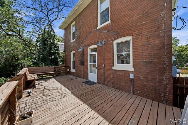 2010 Forest Avenue, St Louis, MO 63139