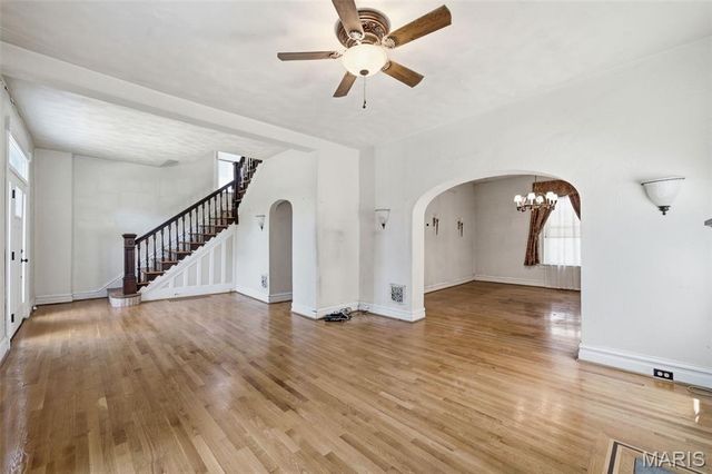 2010 Forest Avenue, St Louis, MO 63139