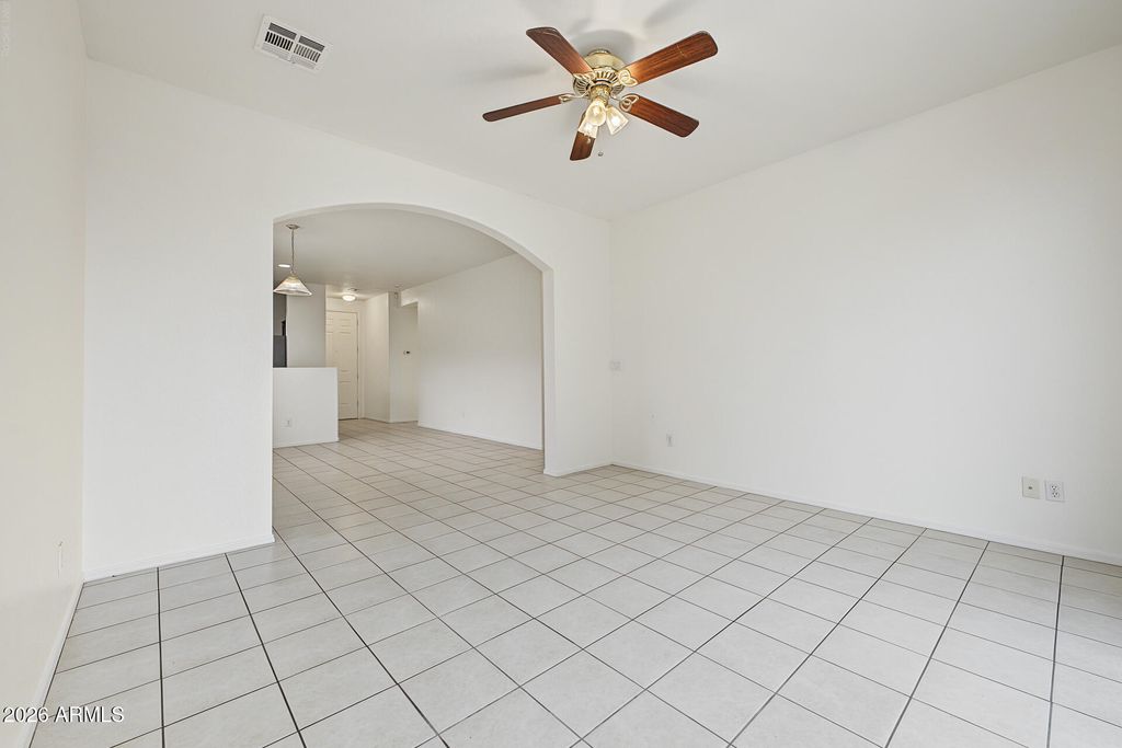 46110 W SHERIDAN Road, Maricopa, AZ 85139 — photo 5