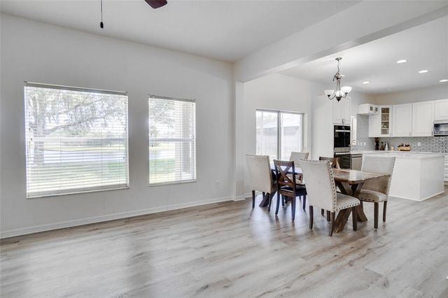 2518 HOLLY PINE CIRCLE, Orlando, FL 32820