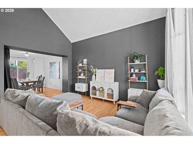 42015 Nw BUCKSHIRE St, Banks, OR 97106