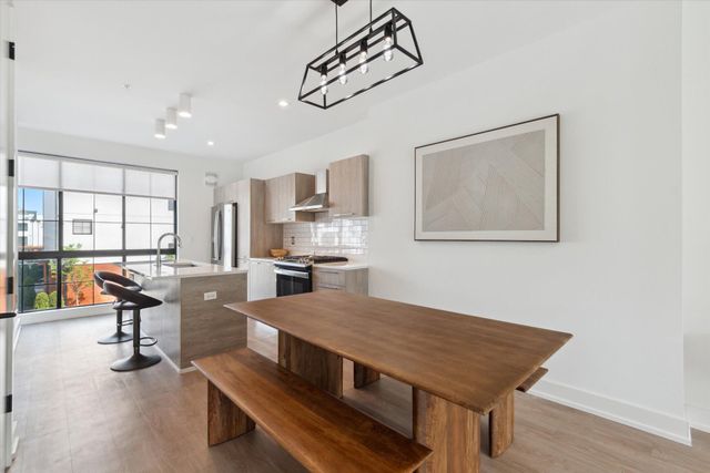 533 E Harrison 3, Royal Oak City, MI 48067