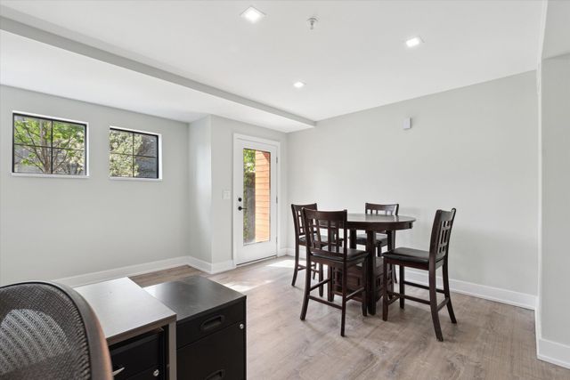 533 E Harrison 3, Royal Oak City, MI 48067