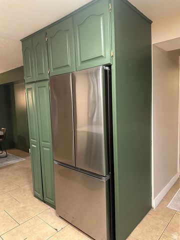 3847 W BURGESS RD, Taylorsville, UT 84129