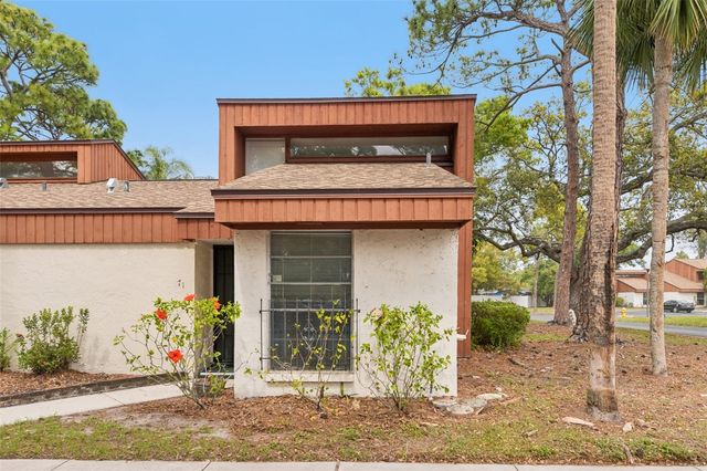 2064 SUNSET POINT ROAD 71, Clearwater, FL 33765